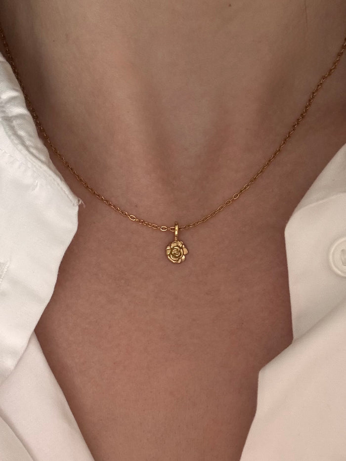 Collier fleur de naissance — vue 2
