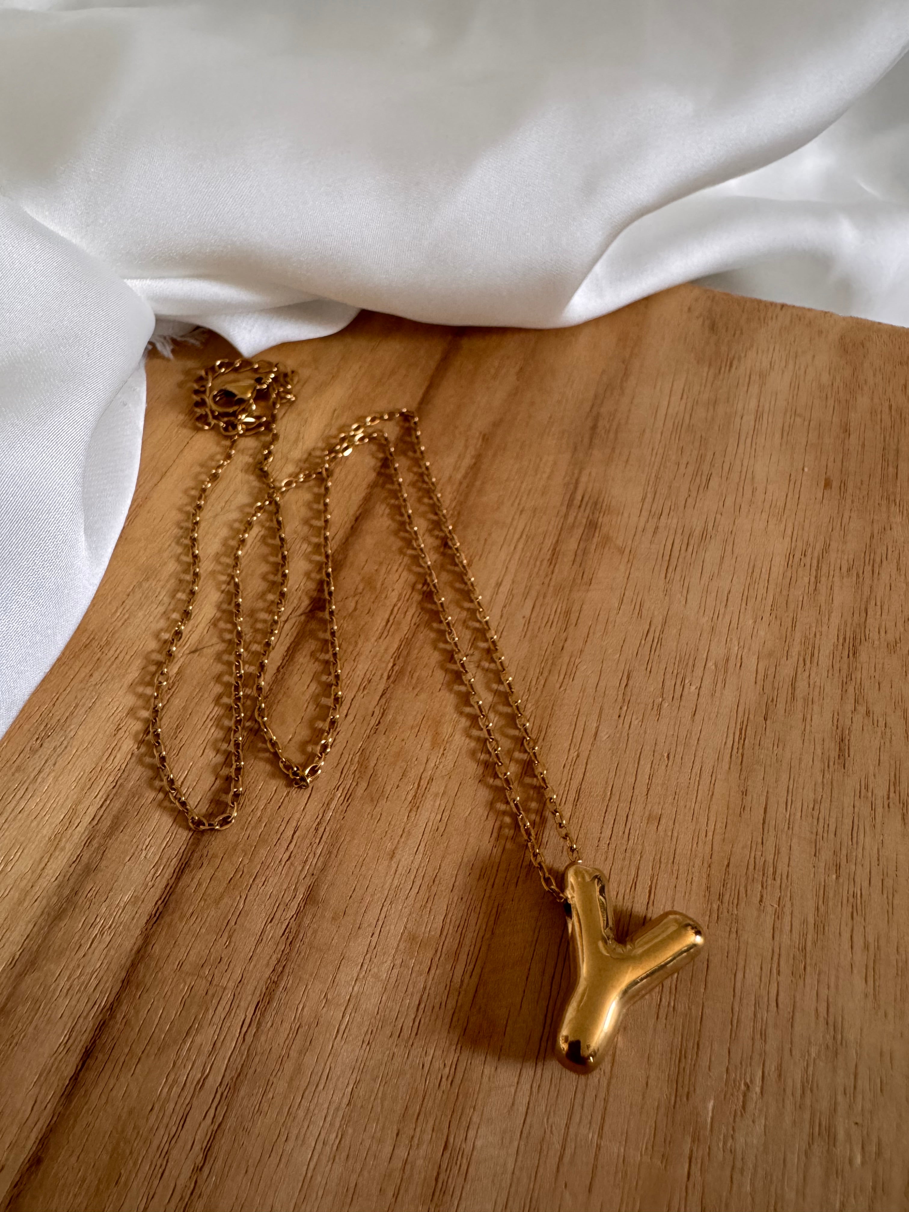 Collier Lettre Bulle