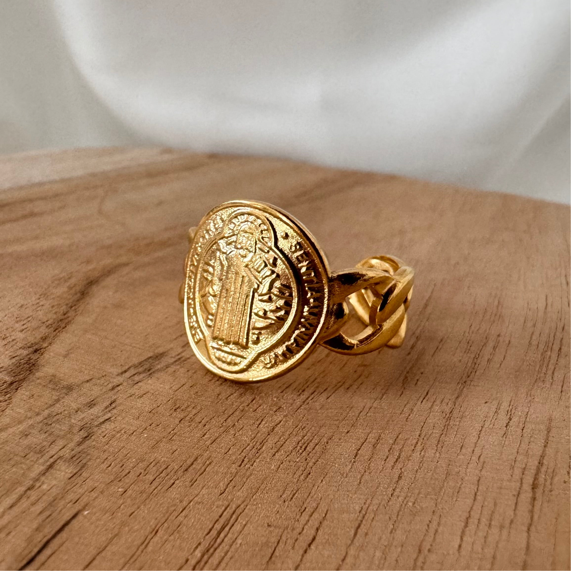 Bague Sainte