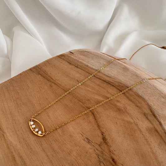 Collier Zag