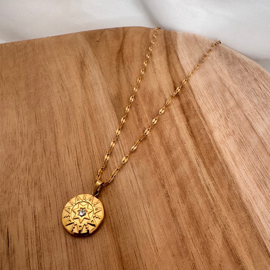 Collier Everly