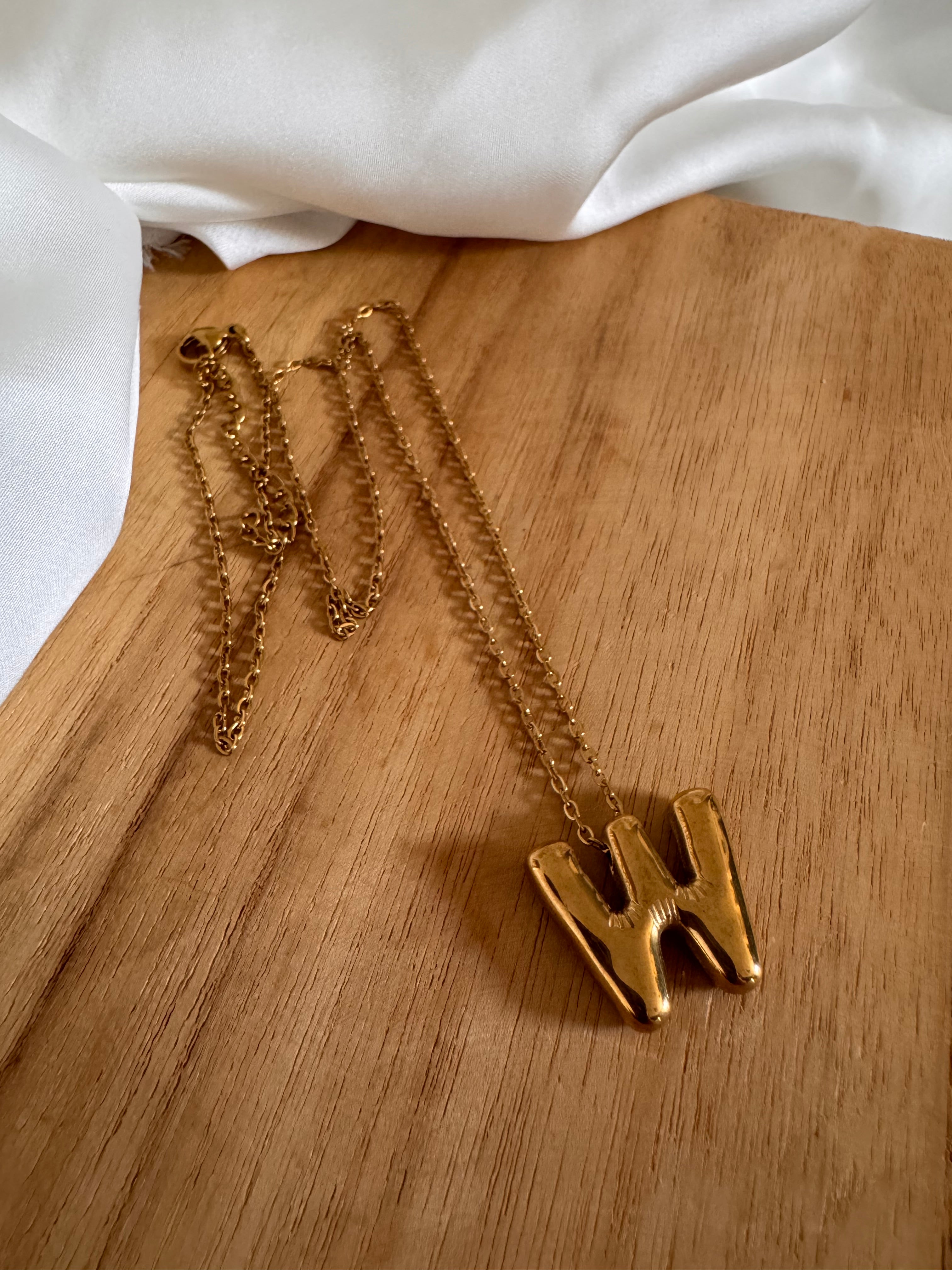 Collier Lettre Bulle