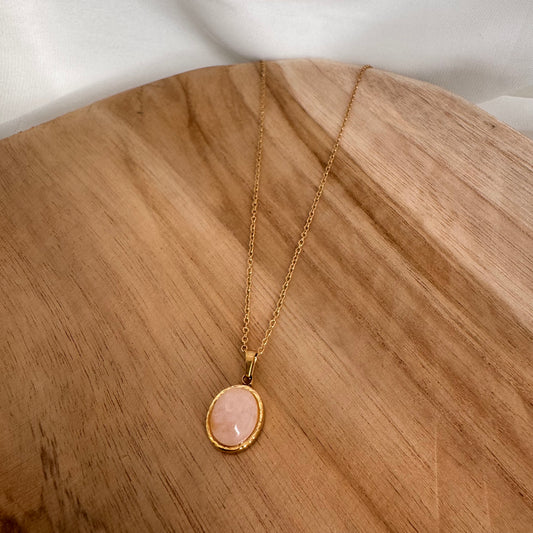 Collier Lilly