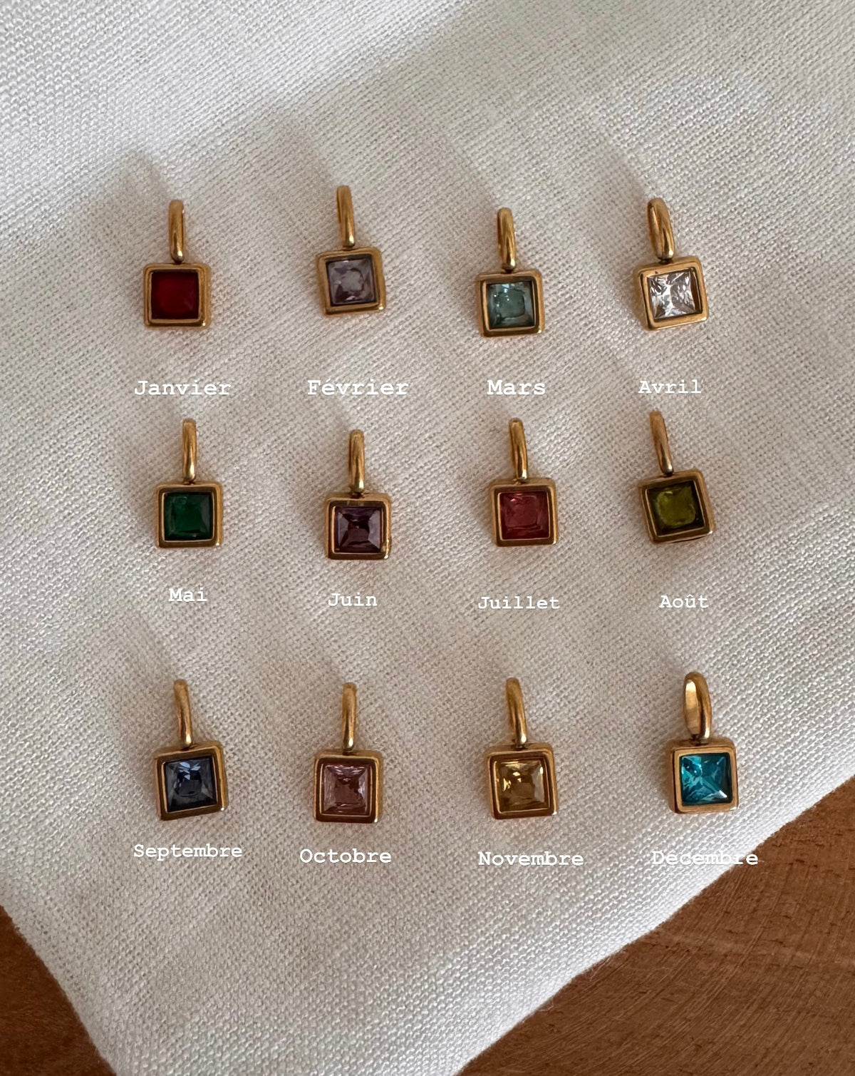 Collier pierre de naissance