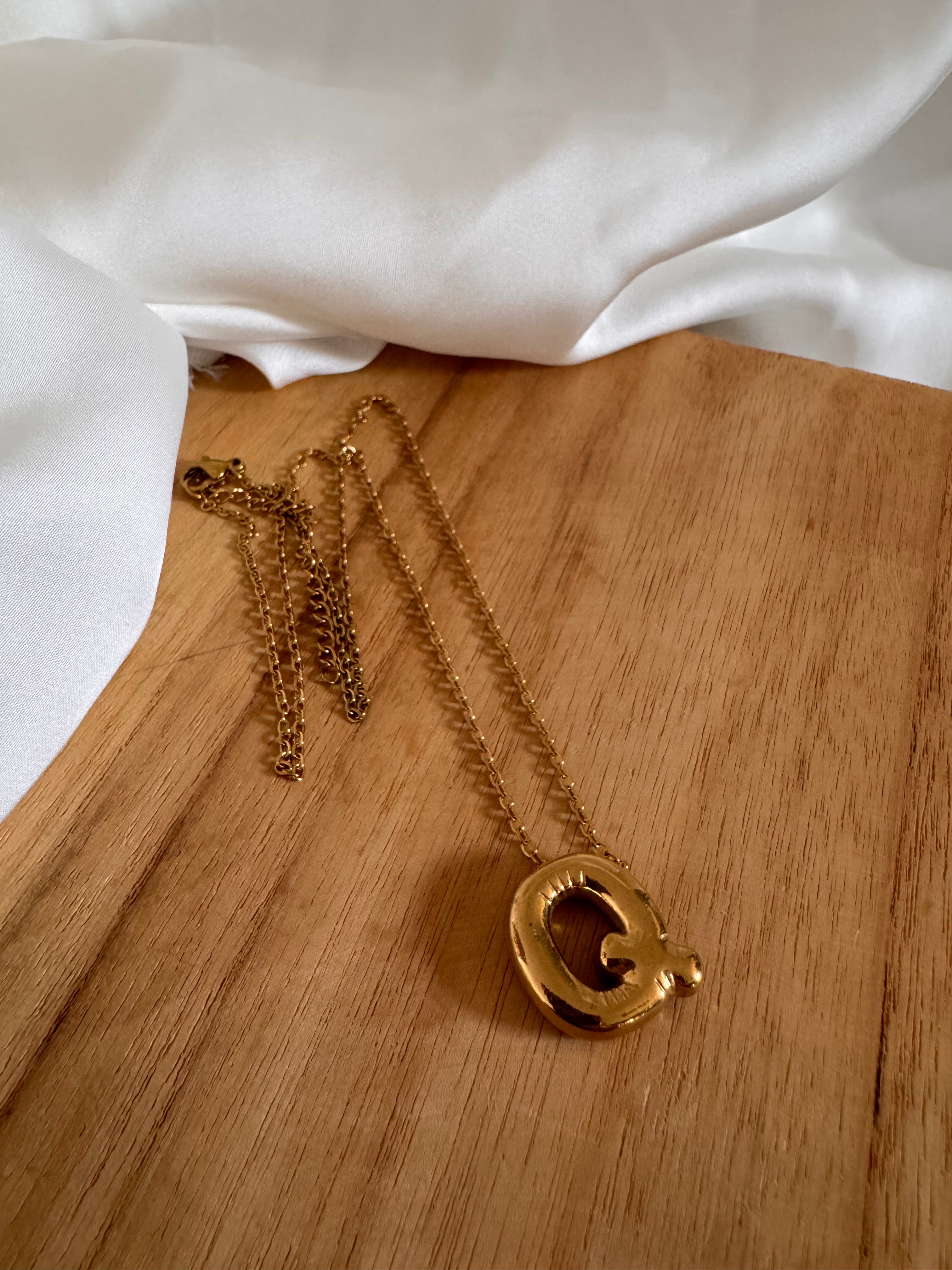 Collier Lettre Bulle