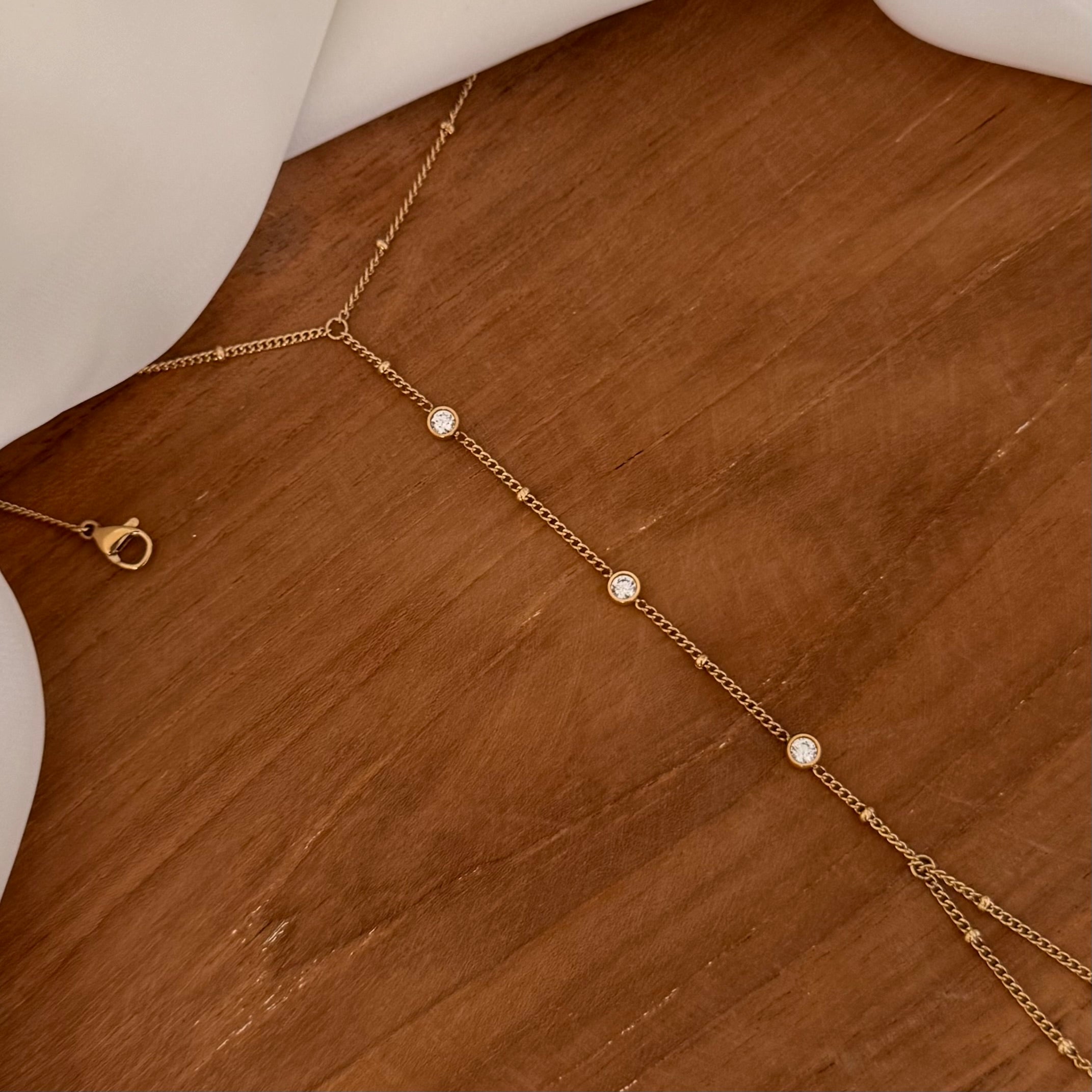 Chaîne de main Charlotte