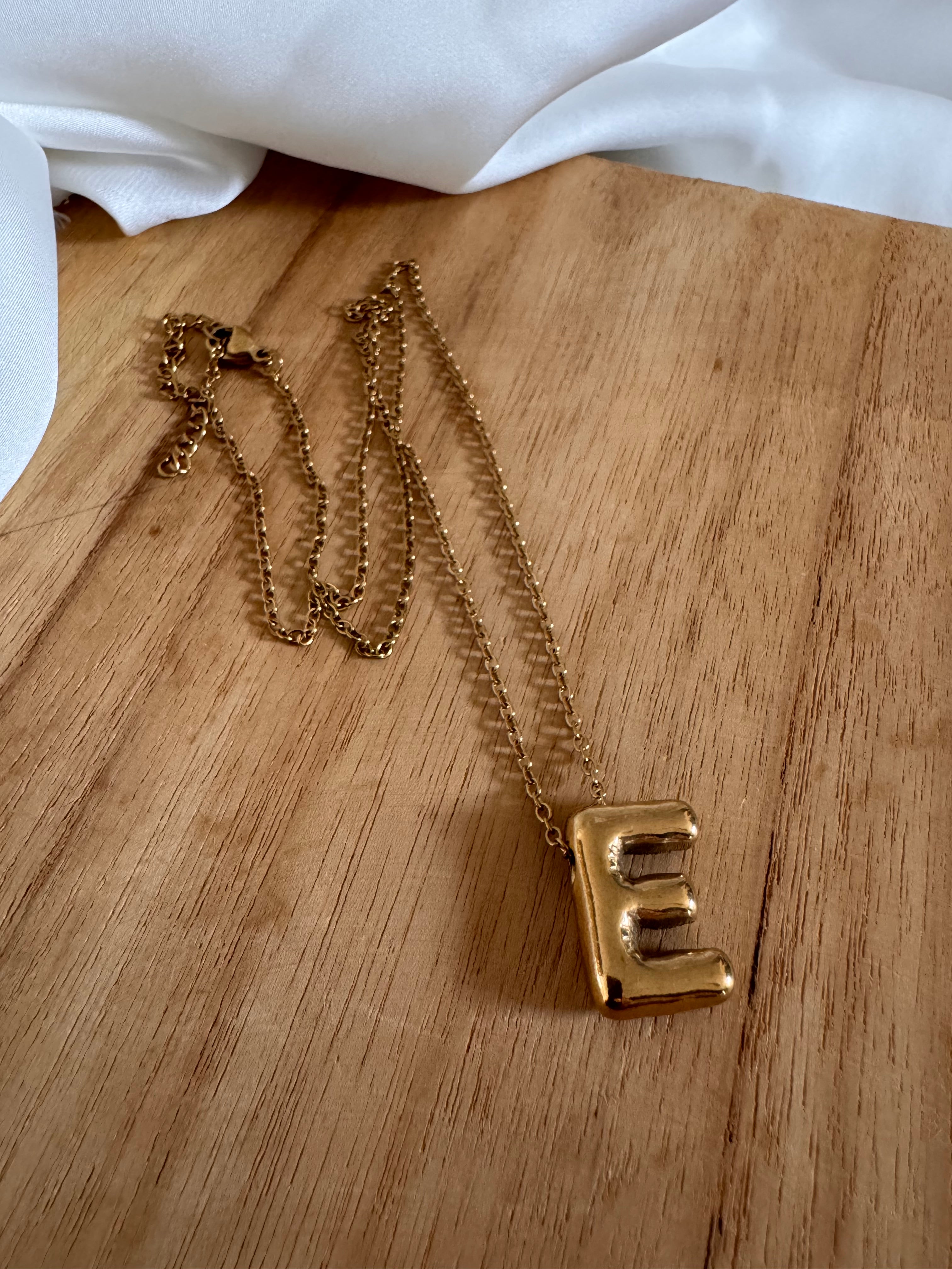 Collier Lettre Bulle
