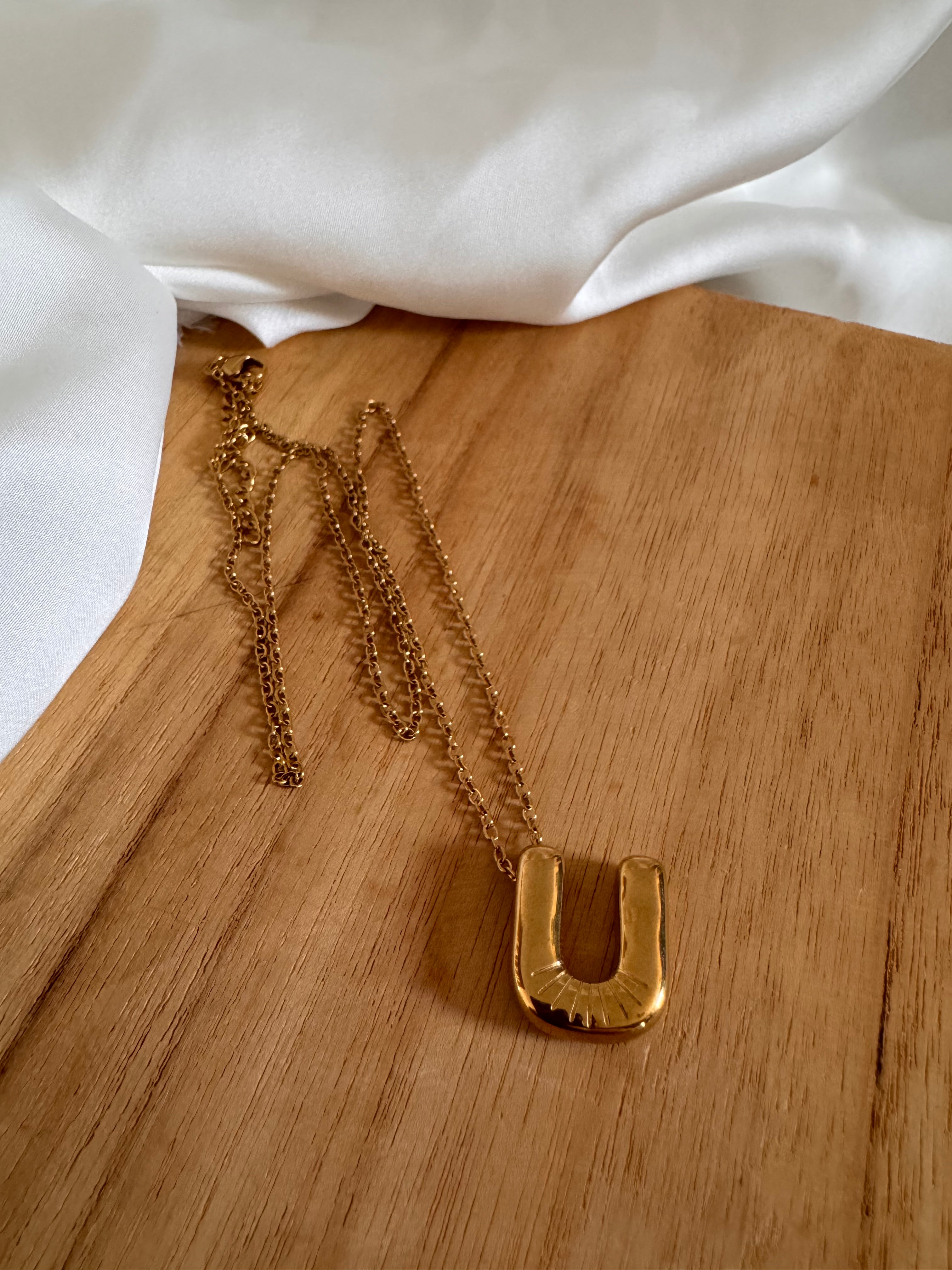 Collier Lettre Bulle
