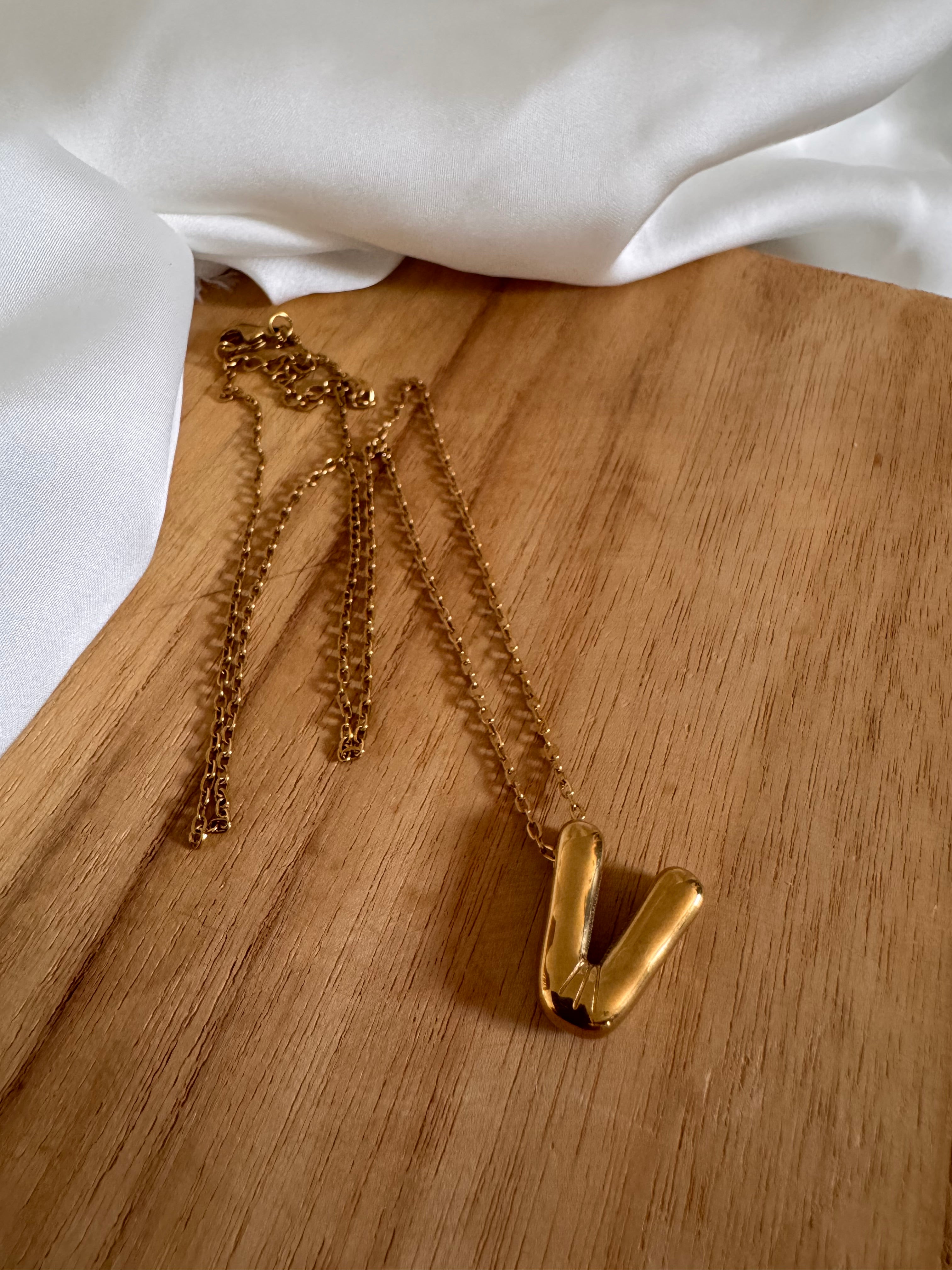 Collier Lettre Bulle